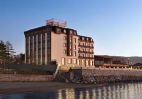 هتل رامادا بای ویندهام Ramada by Wyndham Van